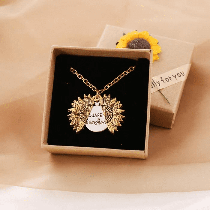 Colar feminino banhado a ouro