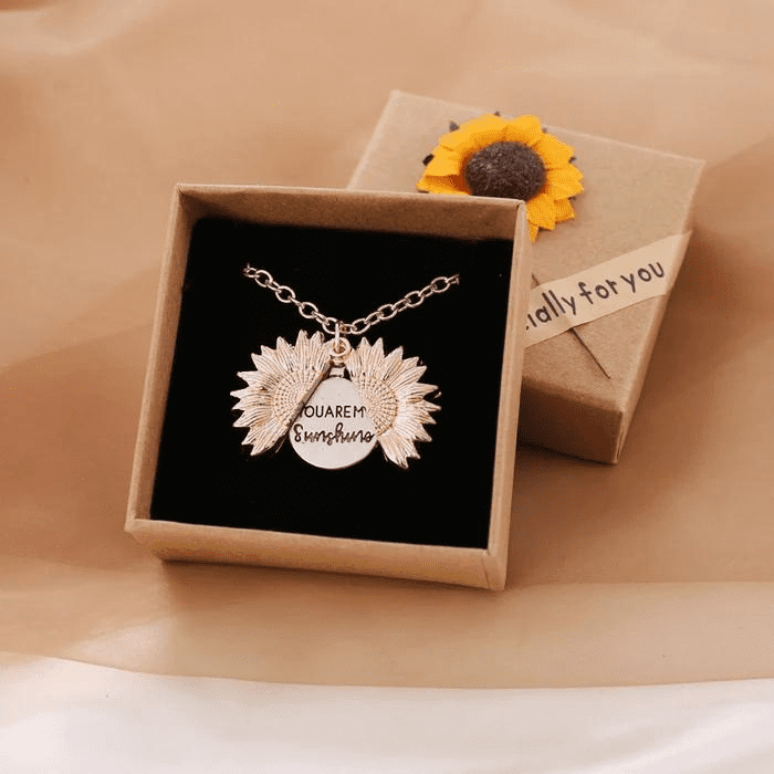 Colar feminino banhado a ouro