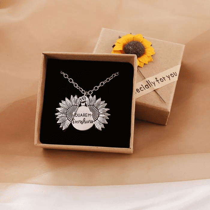 Colar feminino banhado a ouro