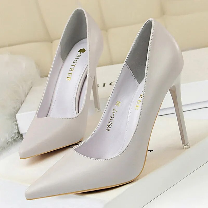 Scarpin Salto Alto Fino