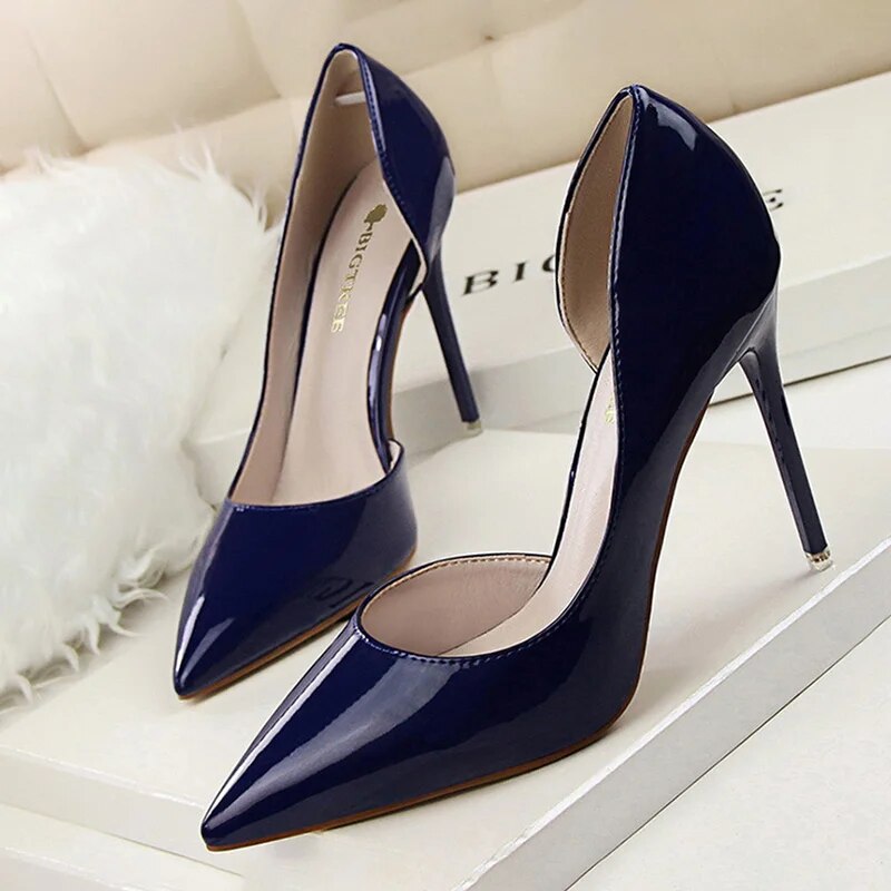 Scarpin Salto Alto Bico Fino