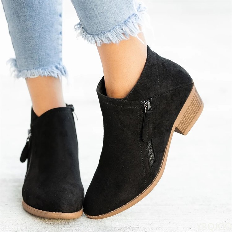 Bota feminina de couro preta