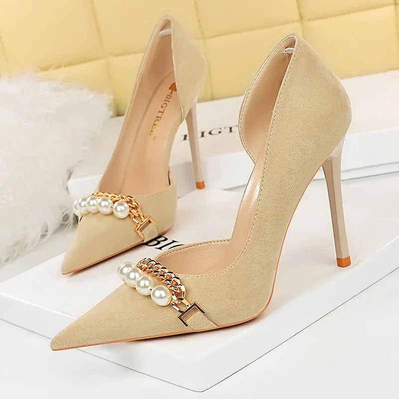 Scarpin Salto Alto Fino 