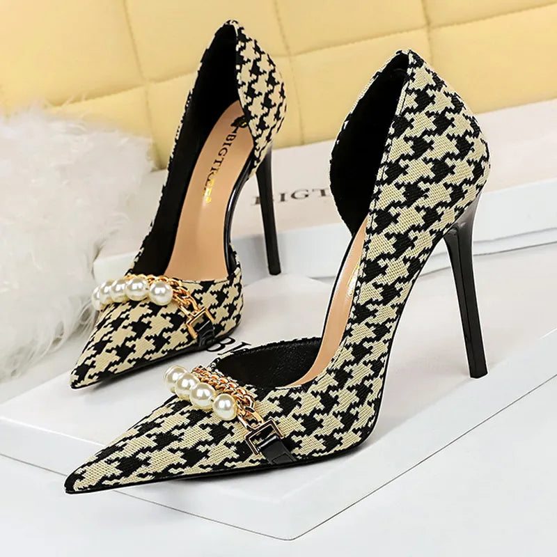 Scarpin Salto Alto Fino 