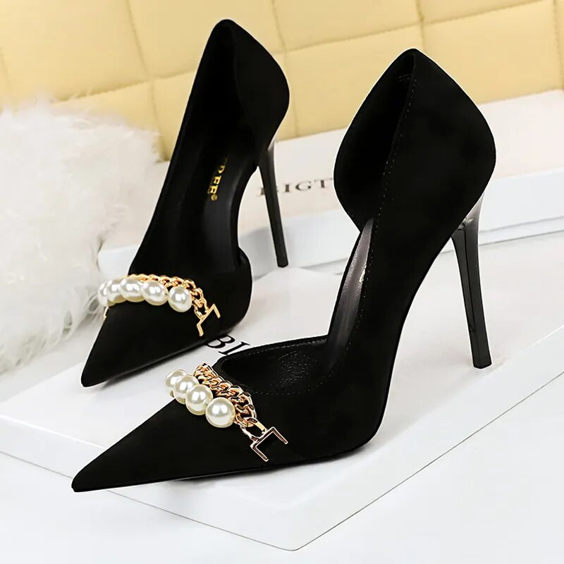 Scarpin Salto Alto Fino 