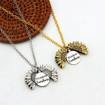 Colar feminino banhado a ouro